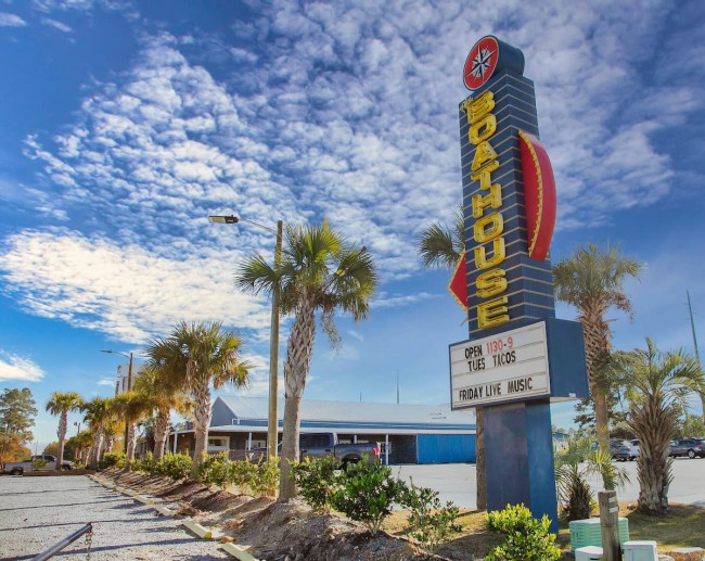 Waterway Guide | Top Intracoastal Waterway Restaurants on the Grand Strand