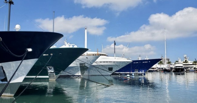 yacht show bahamas